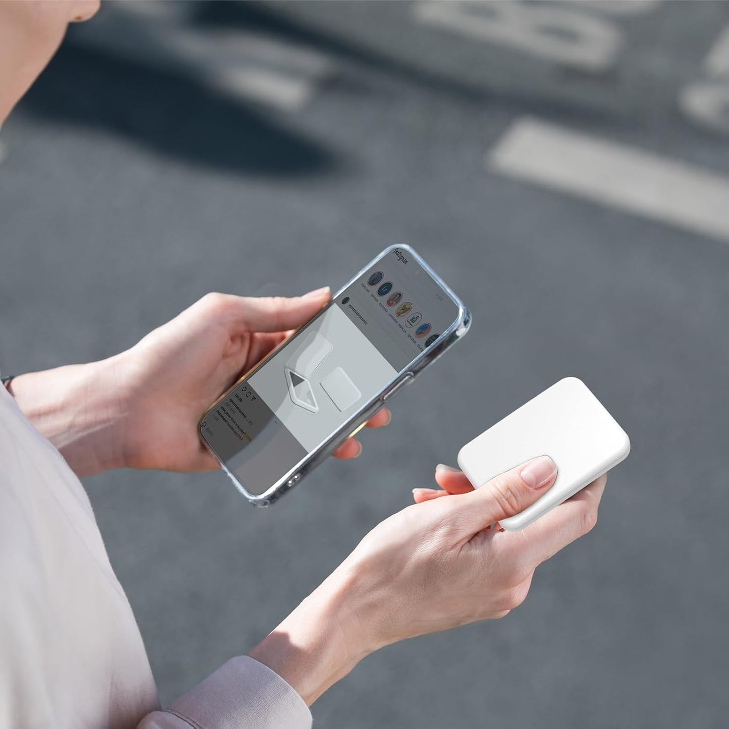 Kintion 2025 Pocket Mirror, Rechargeable Dimmable 3 Color Lighting 1X/3X LED Compact Travel Makeup Mirror for Purse, Portable, Folding, Handheld, Small Lighted Mirror for Women Gift, White